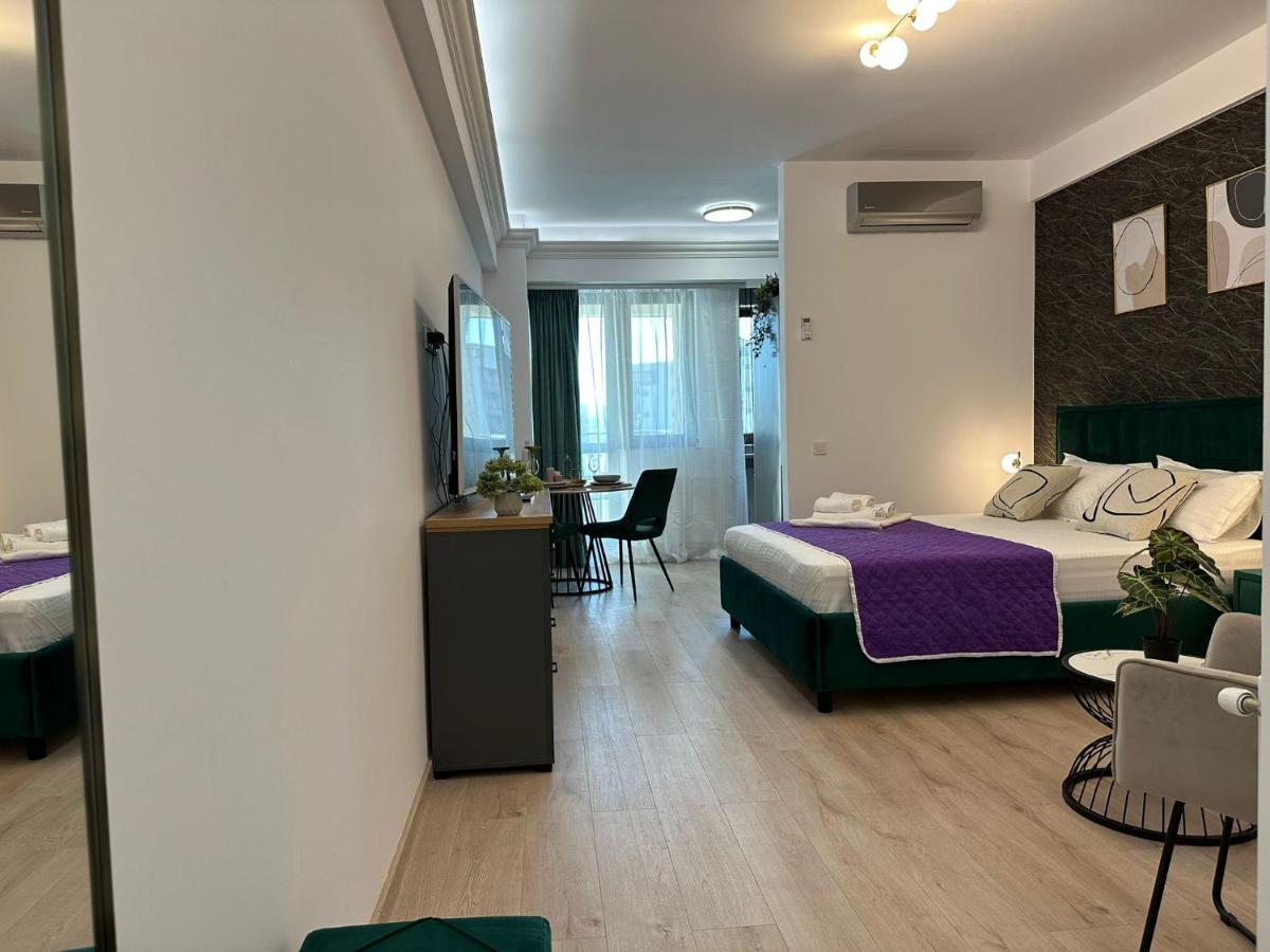 Lazar Towers Studios & Apartments Near Palas Iasi Exteriér fotografie