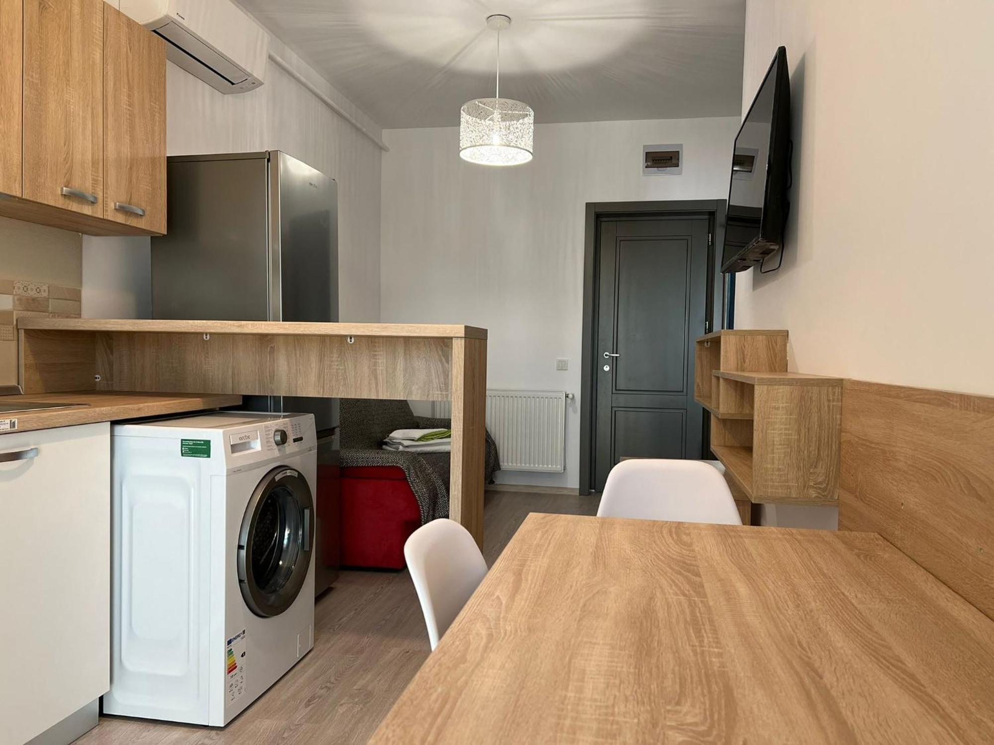 Lazar Towers Studios & Apartments Near Palas Iasi Exteriér fotografie