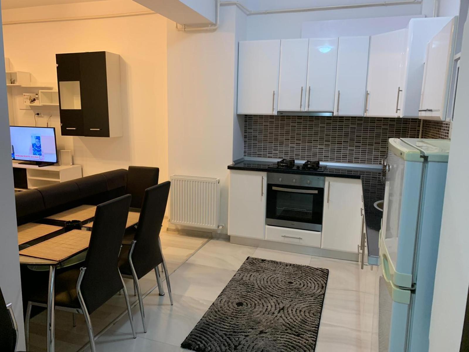 Lazar Towers Studios & Apartments Near Palas Iasi Exteriér fotografie
